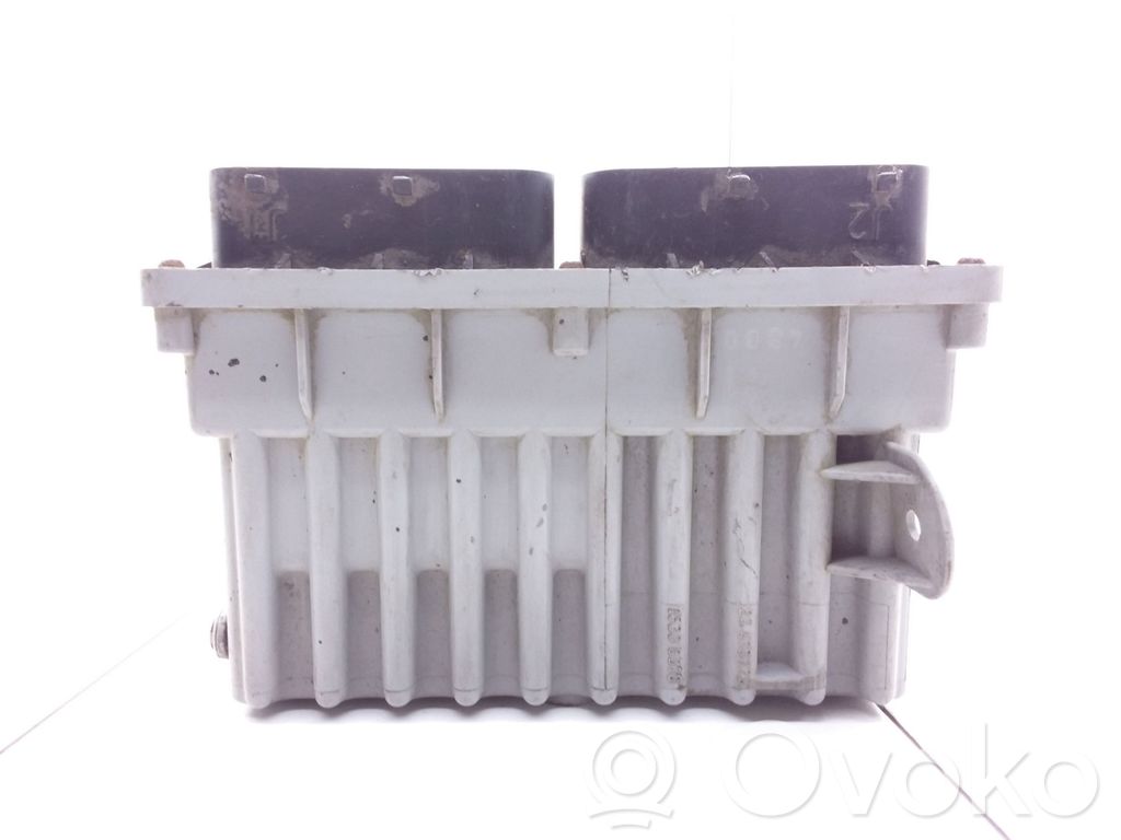 Opel Zafira A Coolant fan relay 