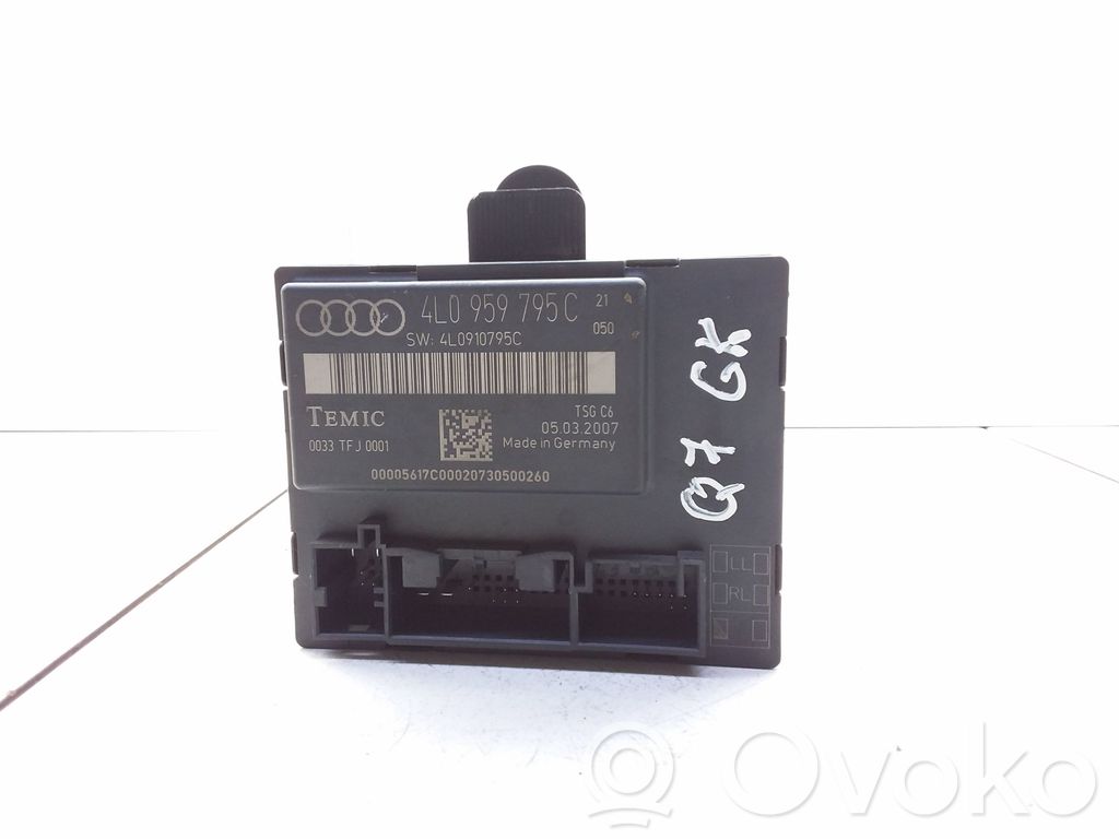Audi Q7 4L Other devices 