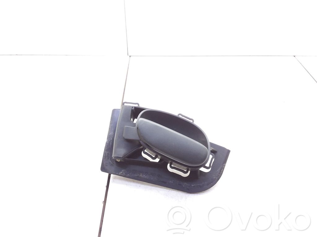Peugeot 206 Front door interior handle 