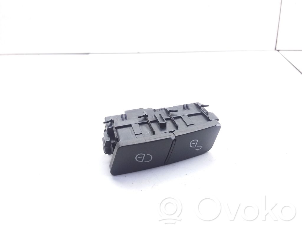 Mercedes-Benz C W204 Central locking switch button 
