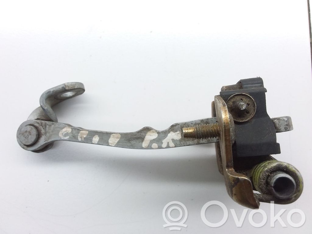 Renault Clio II Etuoven pidätin 
