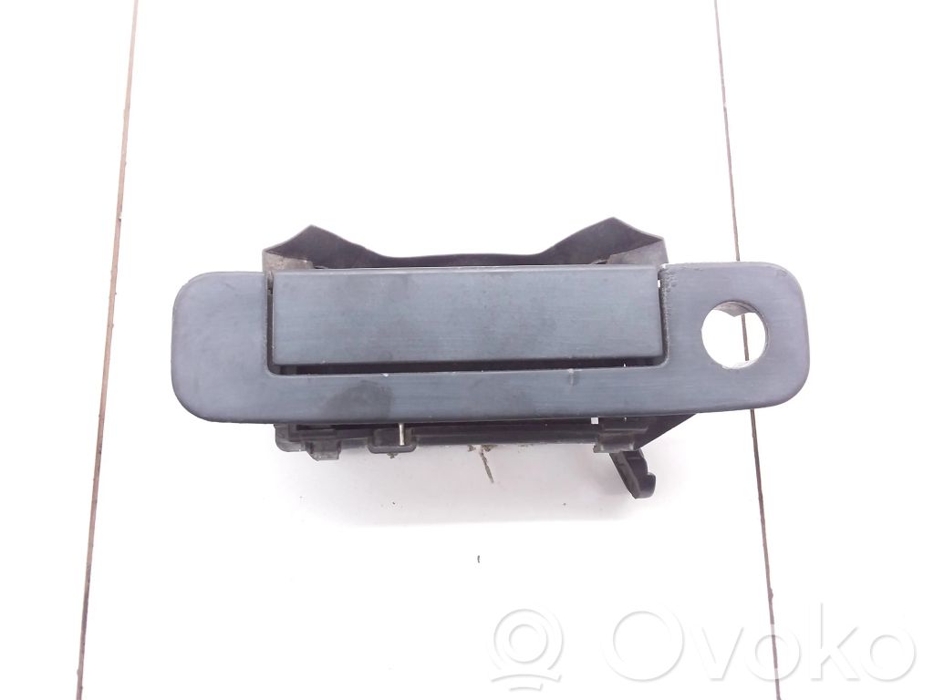 Audi A4 S4 B5 8D Klamka zewnętrzna drzwi przednich 
