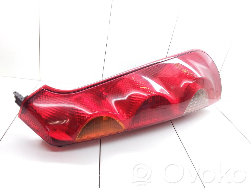 Nissan Note (E11) Rear/tail lights 