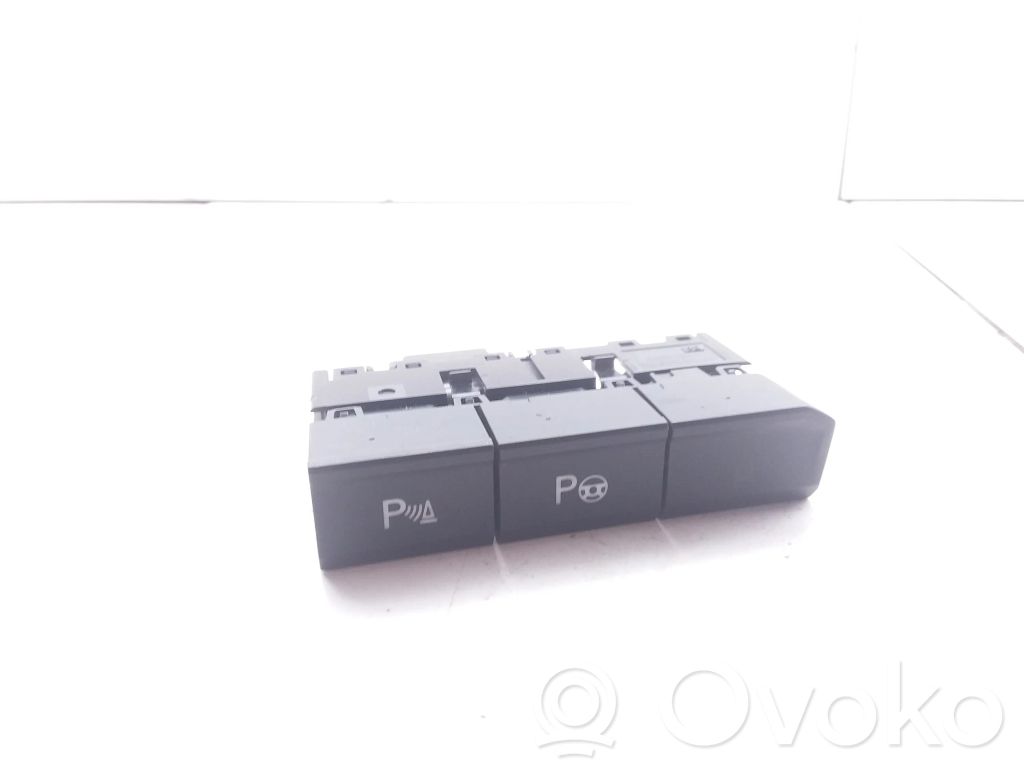 Volkswagen T-Roc Parking (PDC) sensor switch 