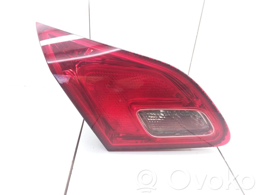 Opel Astra J Tailgate rear/tail lights 