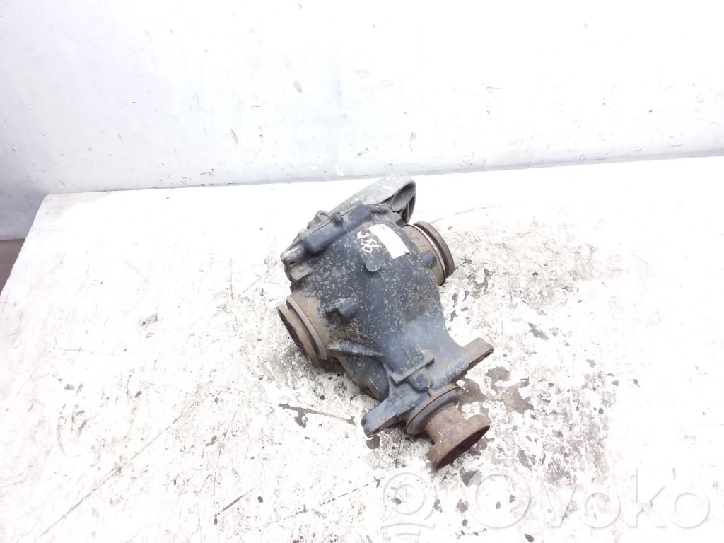BMW 5 E60 E61 Galinis reduktorius 