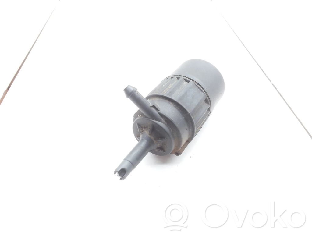 Mitsubishi Space Star Windscreen/windshield washer pump 