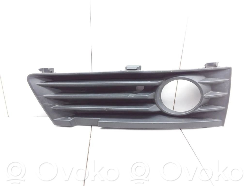 Opel Zafira B Grille de calandre avant 