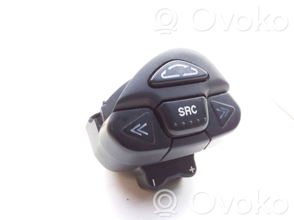 Nissan Almera Tino Steering wheel buttons/switches 