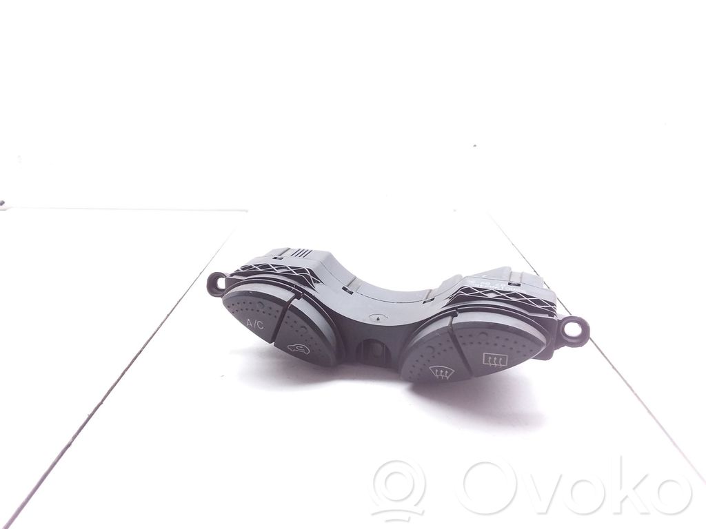 Ford Focus Air circulation switch 