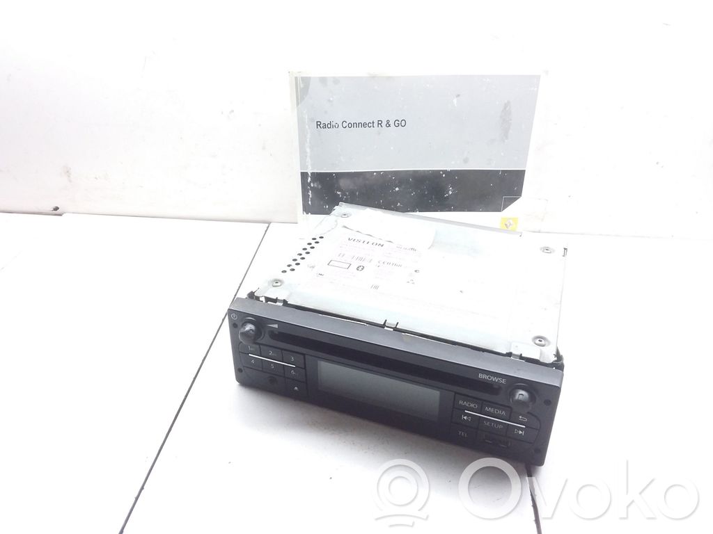 Renault Master III Panel / Radioodtwarzacz CD/DVD/GPS 