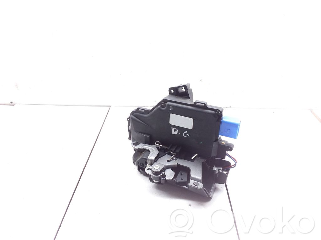 Skoda Octavia Mk2 (1Z) Zamek drzwi tylnych 