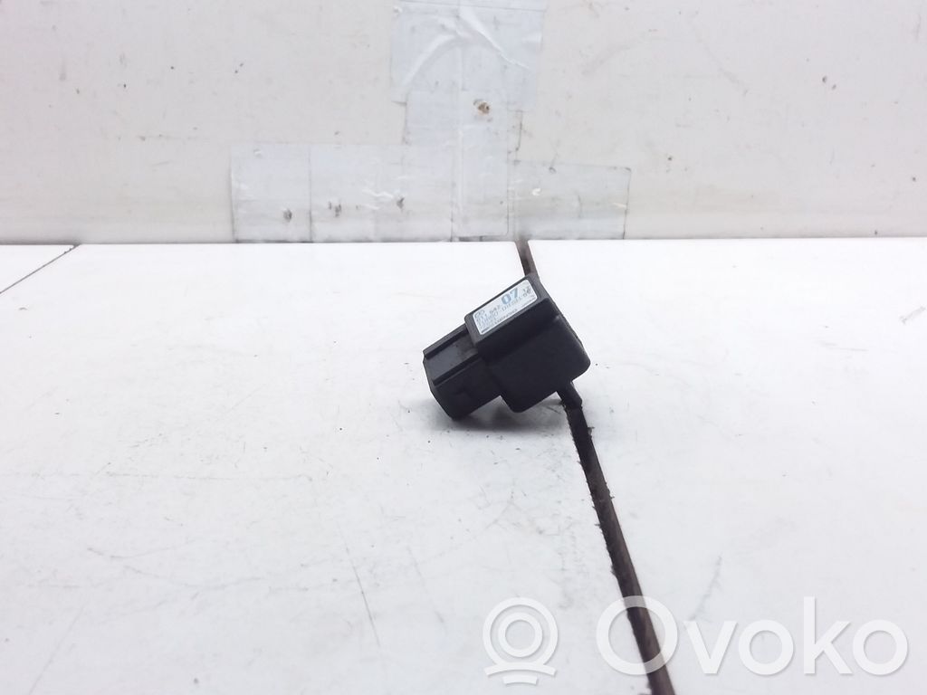 Mercedes-Benz E W210 Sensor de la presión del aire 
