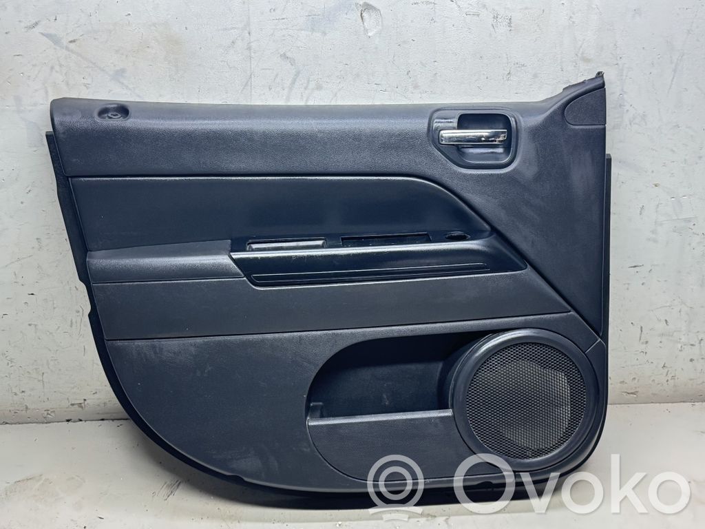 Jeep Compass Etuoven verhoilu 