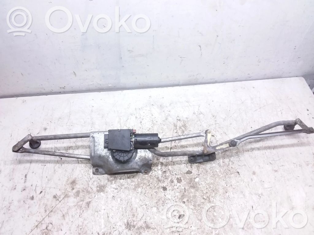 Ford Galaxy Etupyyhkimen vivusto ja moottori 