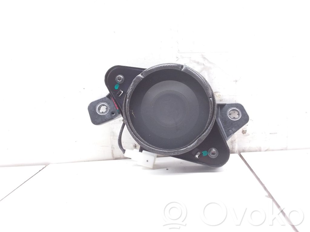 KIA Sorento Rear door speaker 
