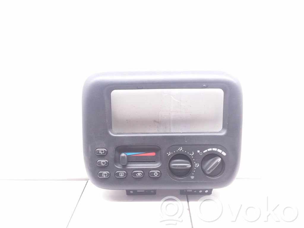 Climate control unit   P04677635AD,58024E