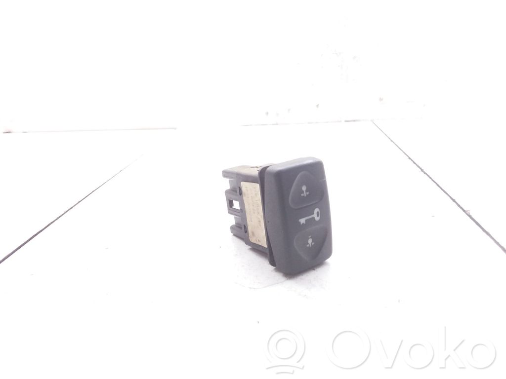 Land Rover Freelander Central locking switch button 