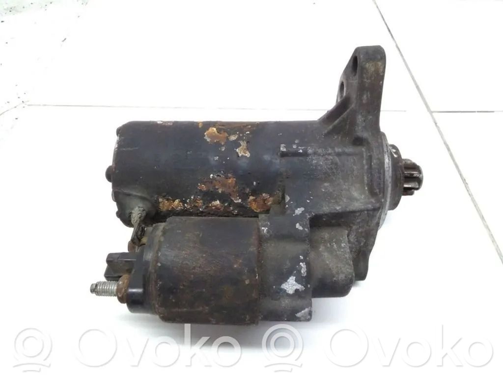 Volkswagen Golf III Стартер 