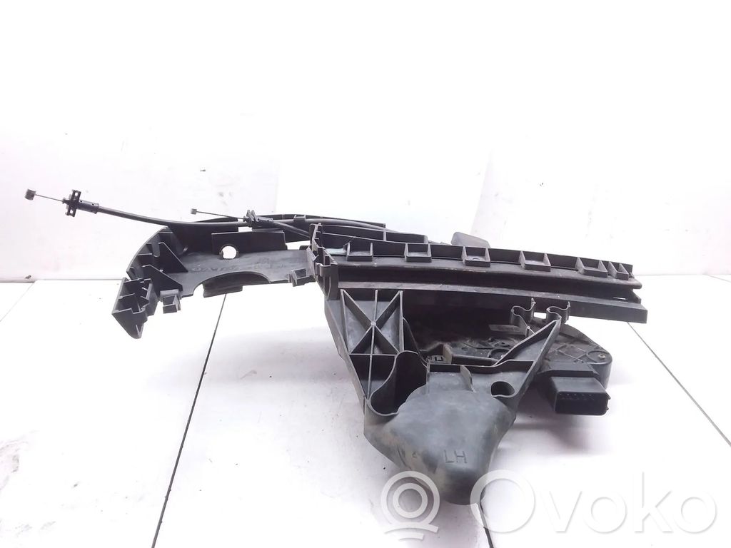 Volvo V50 Priekinė durų spyna 