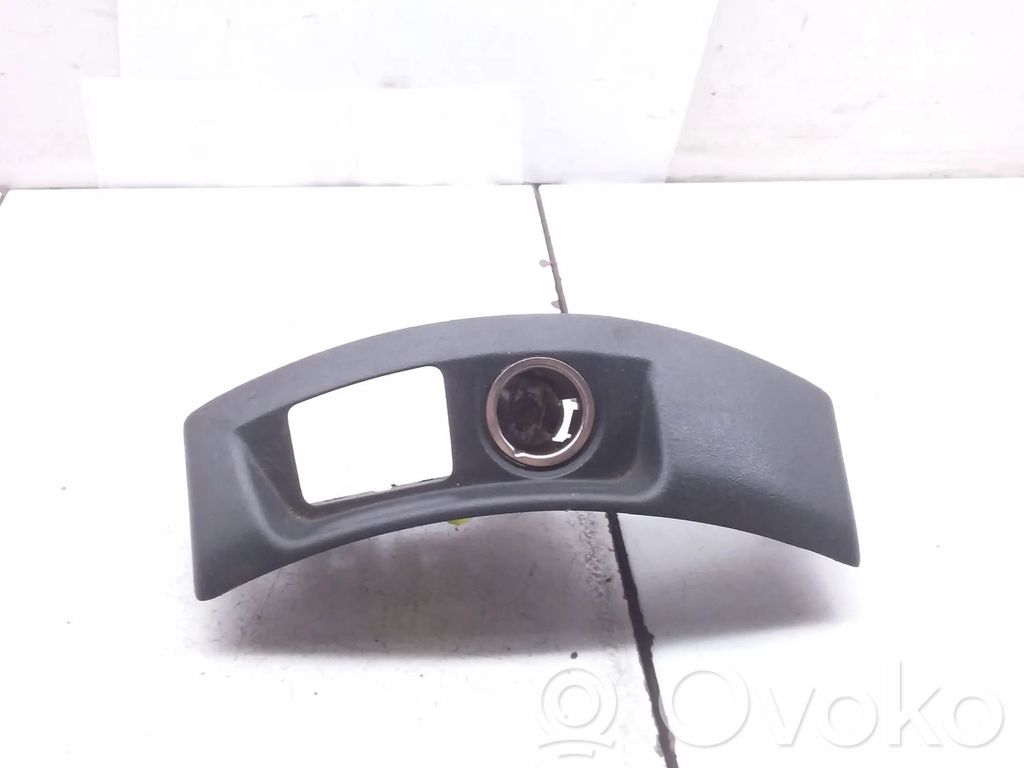 Volvo V50 Cigarette lighter 