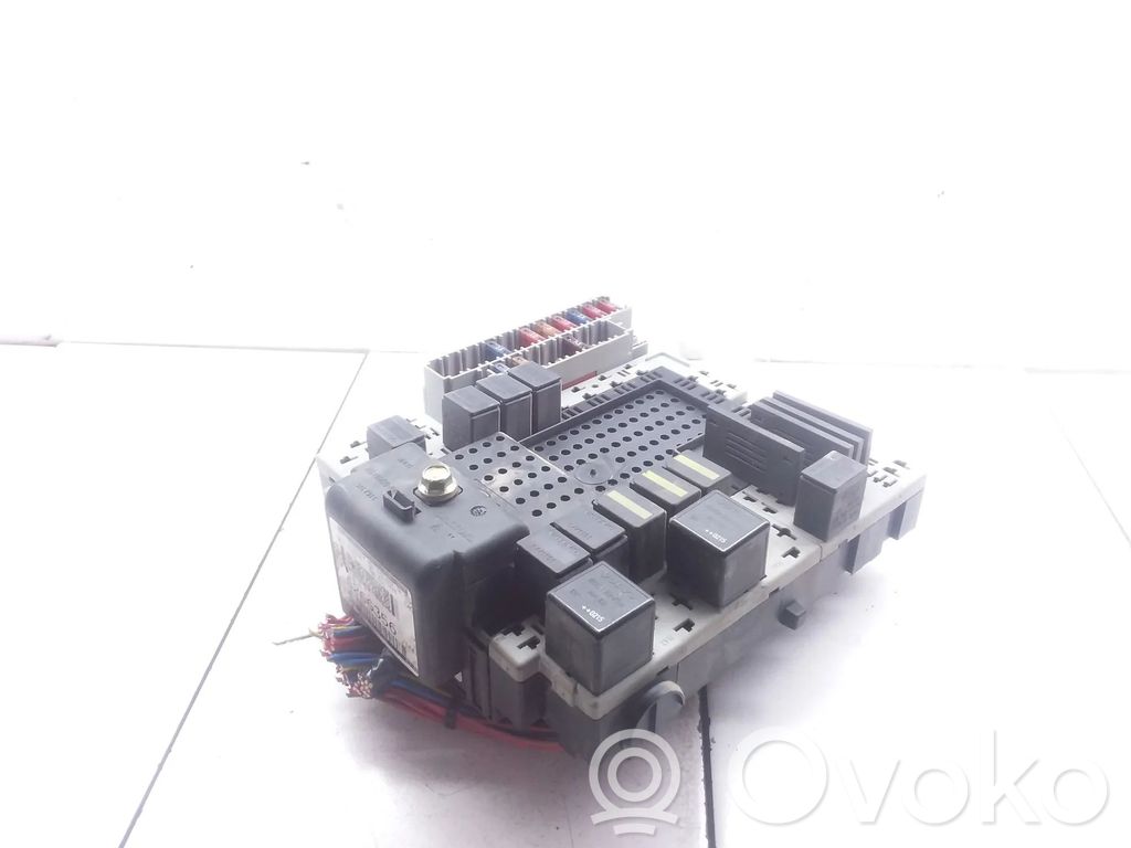 Volvo S60 Fuse module 
