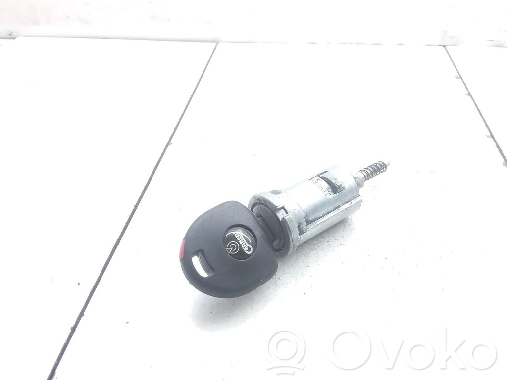 Opel Zafira A Ignition lock 