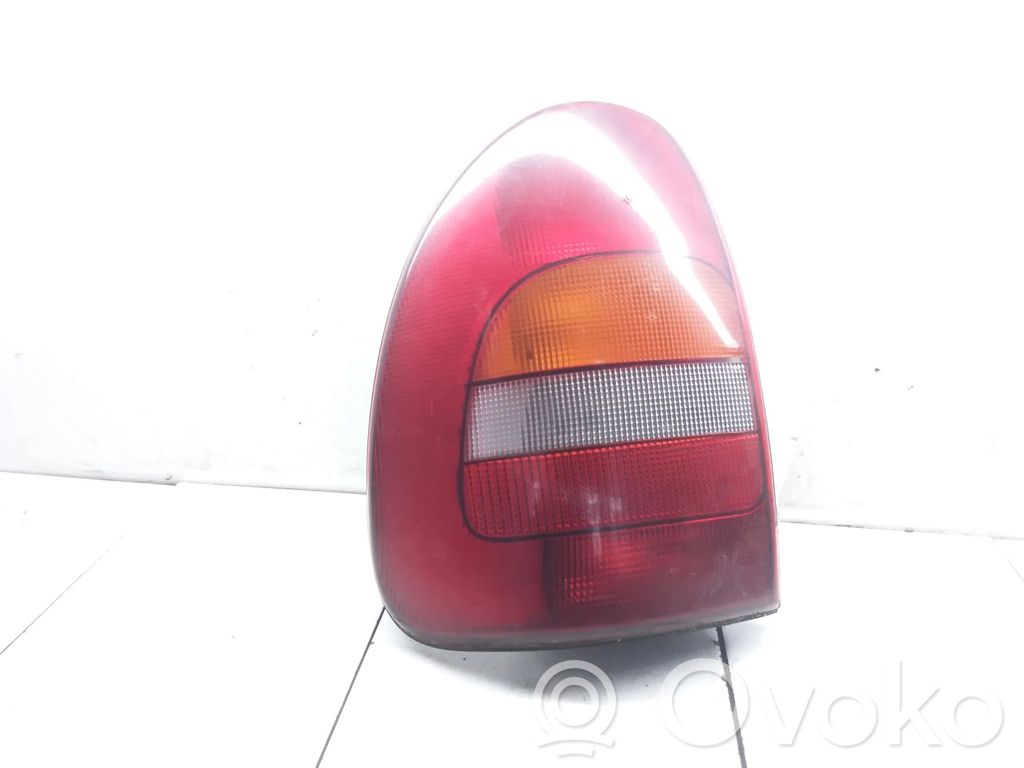 Chrysler Voyager Galinis žibintas kėbule 