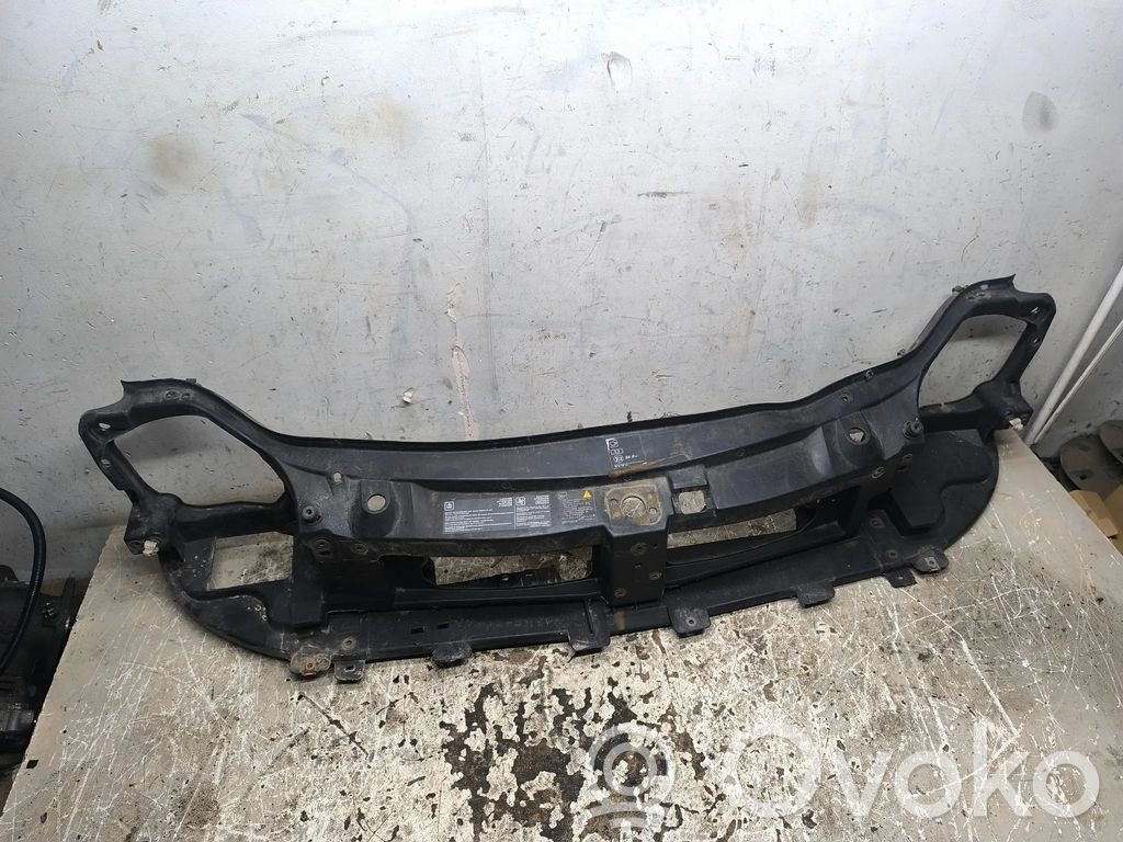 Opel Vivaro Radiatorių panelė 