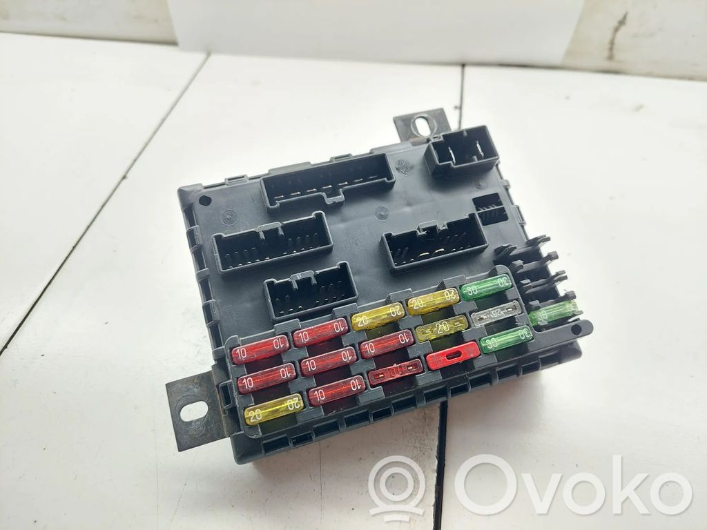 Alfa Romeo 156 Fuse module 