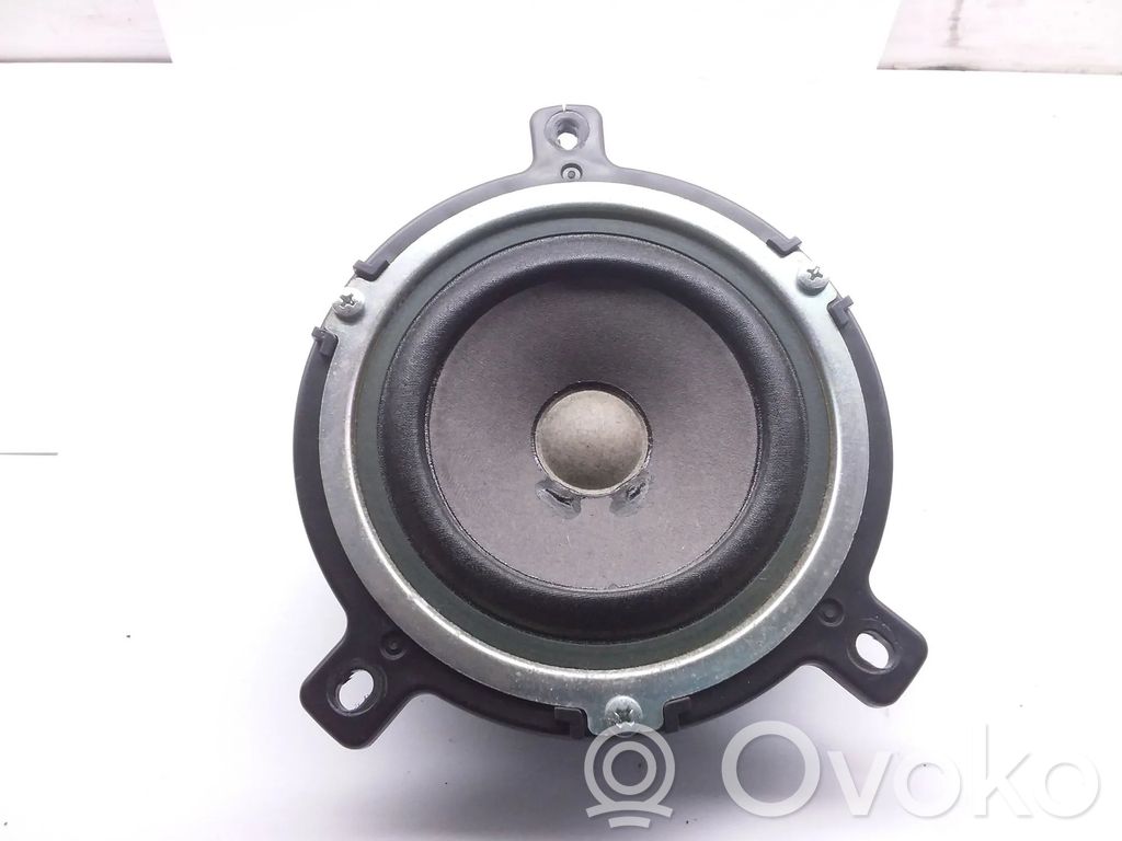 Saab 9-5 Difuzor ușă spate 