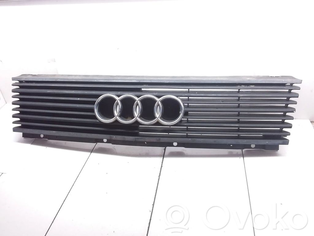 Audi 100 200 5000 C3 Maskownica / Grill / Atrapa górna chłodnicy 