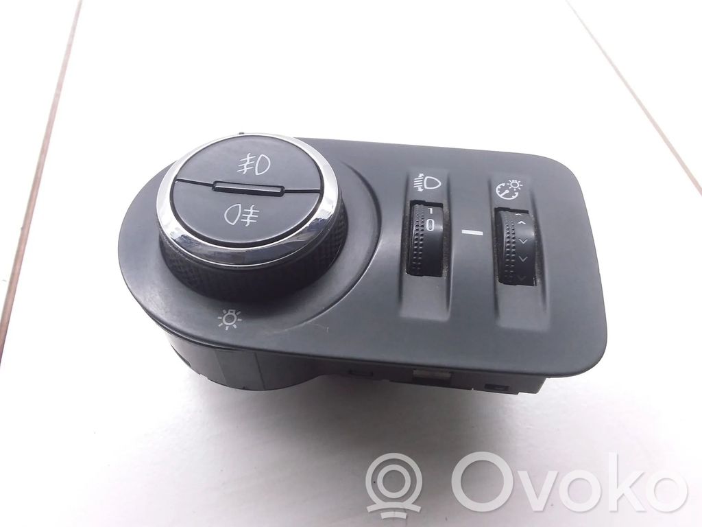 Opel Meriva B Comutator lumini 