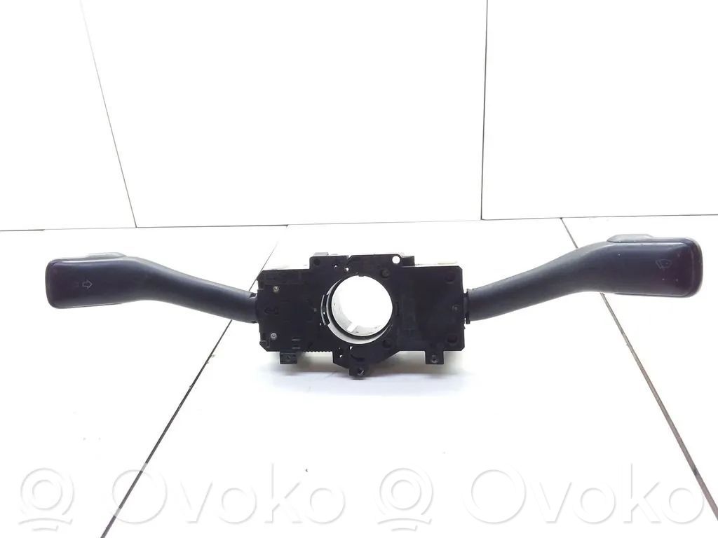 Volkswagen PASSAT B5 Commodo, commande essuie-glace/phare 
