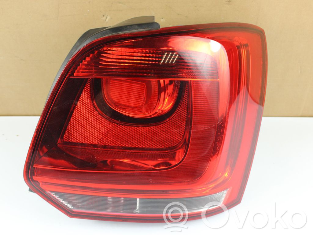 Volkswagen Polo V 6R Lampă spate în caroserie 