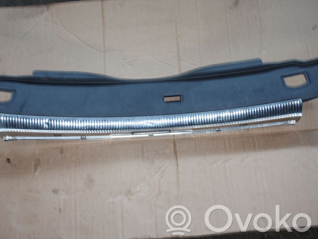 Volkswagen Phaeton Protector del borde del maletero/compartimento de carga 