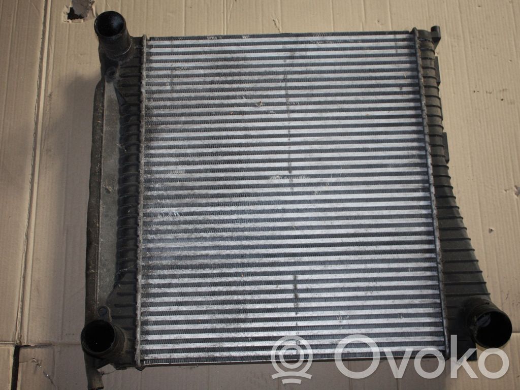 Chłodnica powietrza doładowującego / Intercooler   AH329L440AB,AH328T000CJ