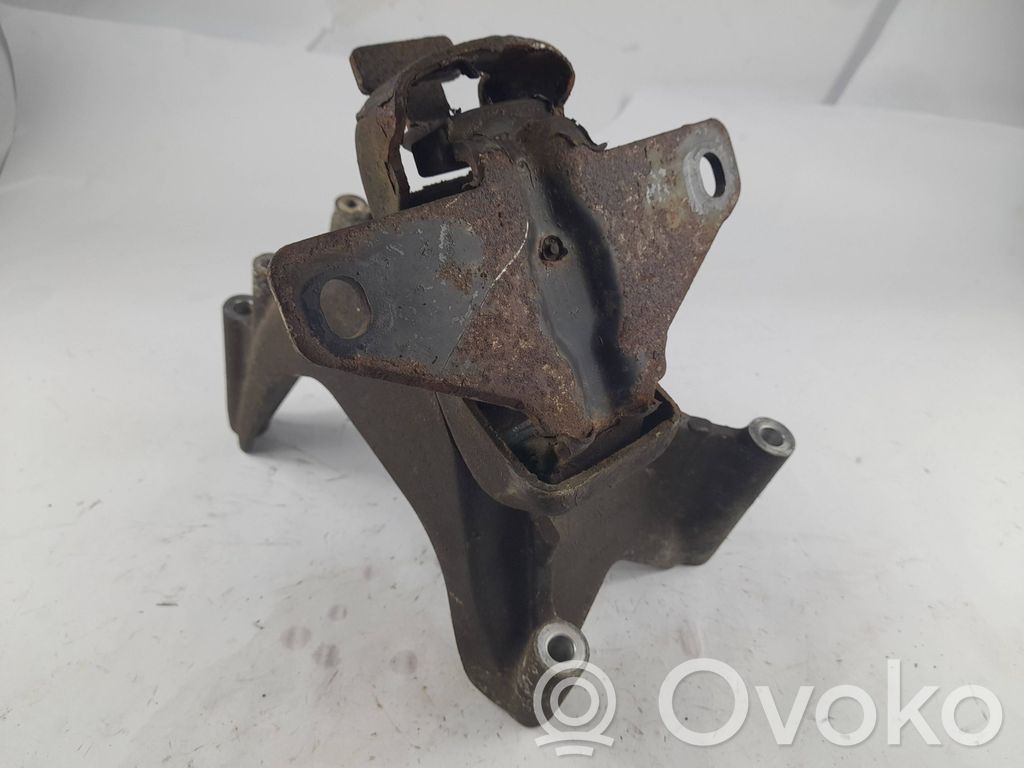 Engine mounting bracket   03L199308