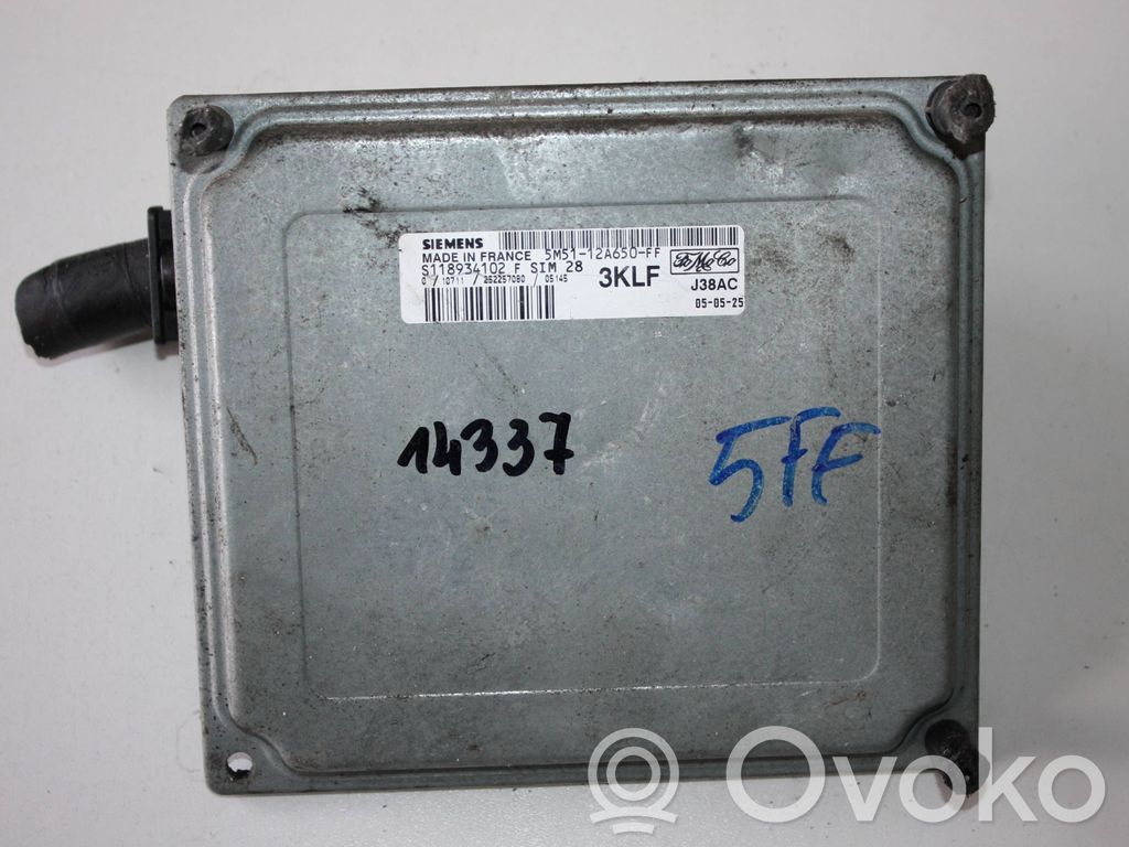 Ford Focus C-MAX Engine control unit/module 
