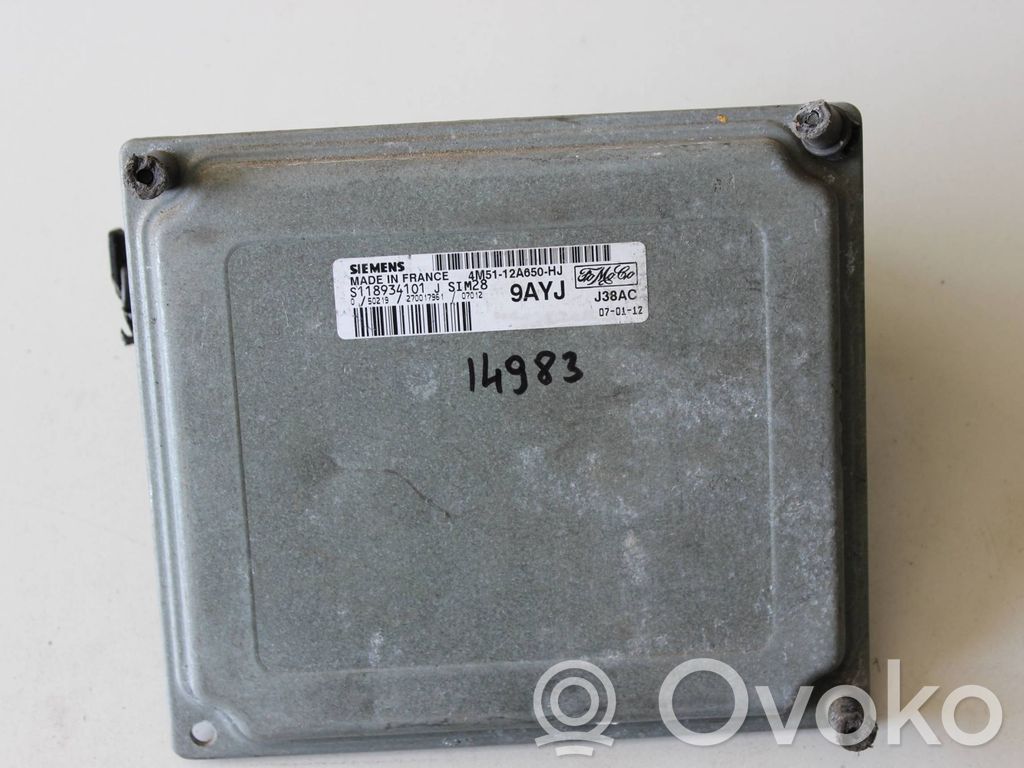 Ford Focus C-MAX Engine control unit/module 