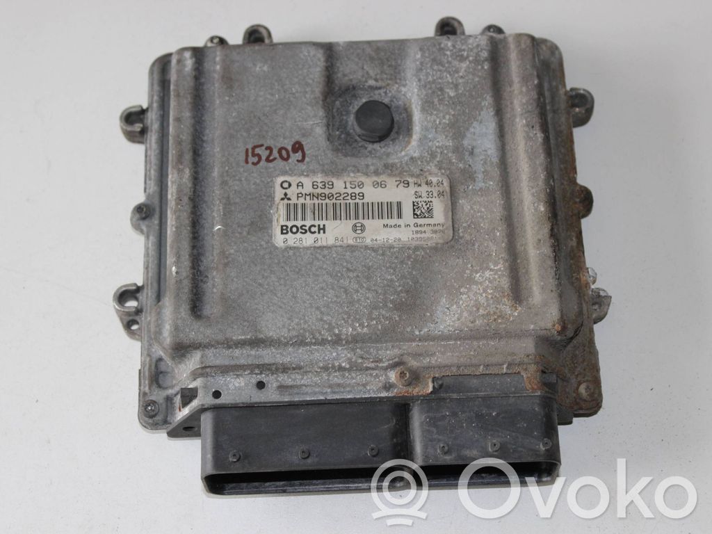 Mitsubishi Colt Engine control unit/module 