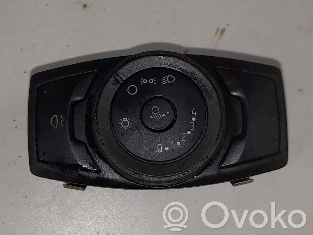 Ford Transit -  Tourneo Connect Light switch 