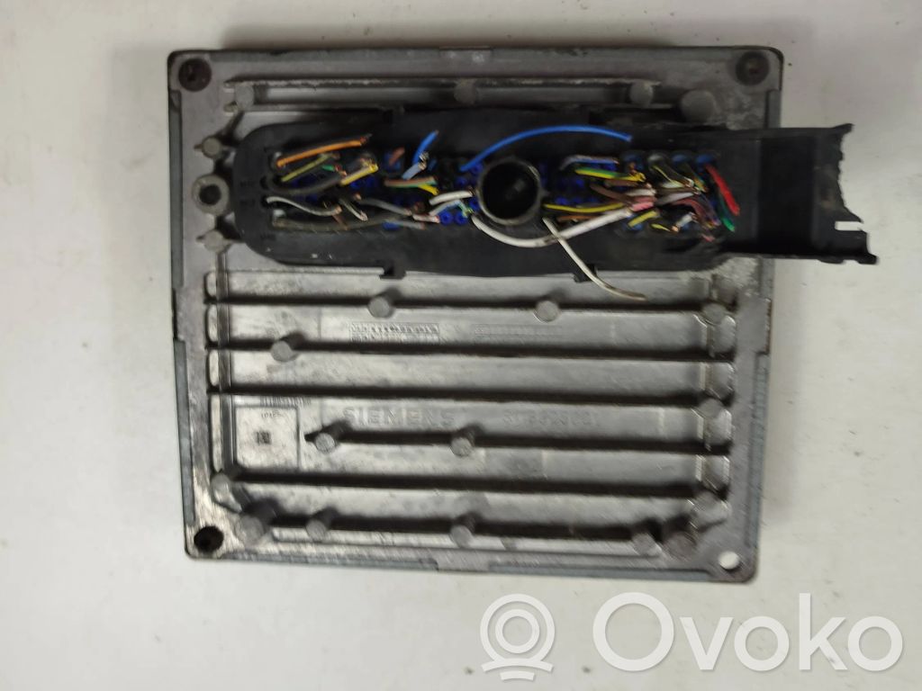 Ford Focus C-MAX Engine control unit/module 