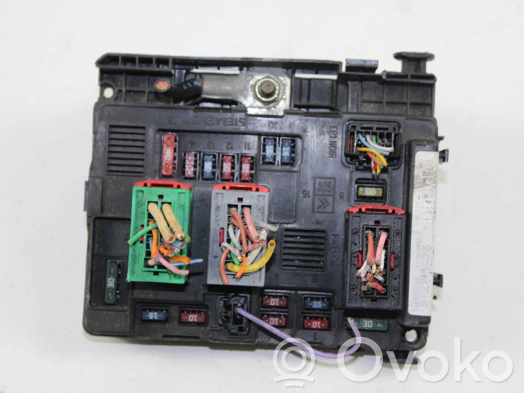 Citroen C3 Pluriel Fuse module 