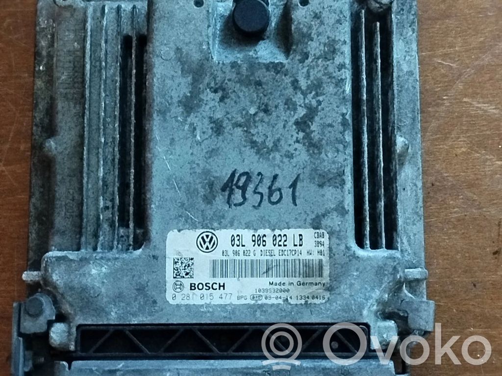 Volkswagen Golf VI Engine control unit/module 