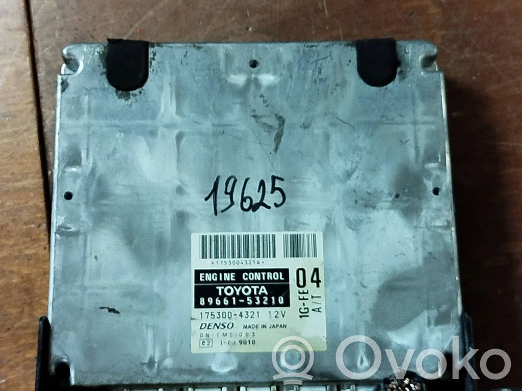 Lexus IS 200-300 Engine control unit/module 