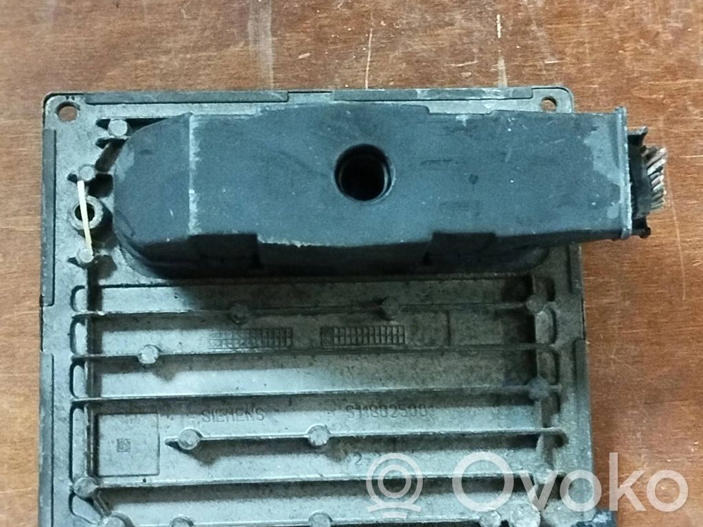 Ford Focus Engine control unit/module 