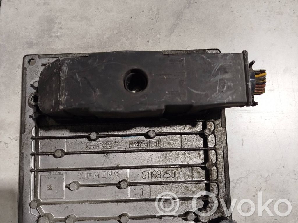 Ford Fiesta Engine control unit/module 