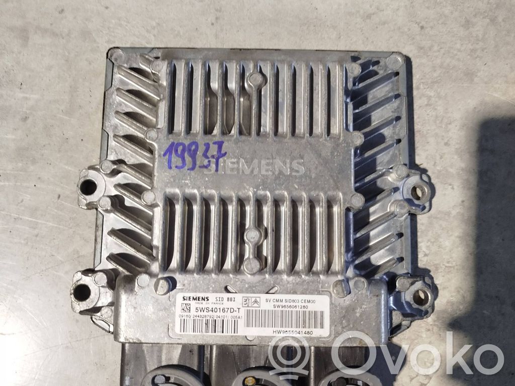 Peugeot 407 Engine control unit/module 