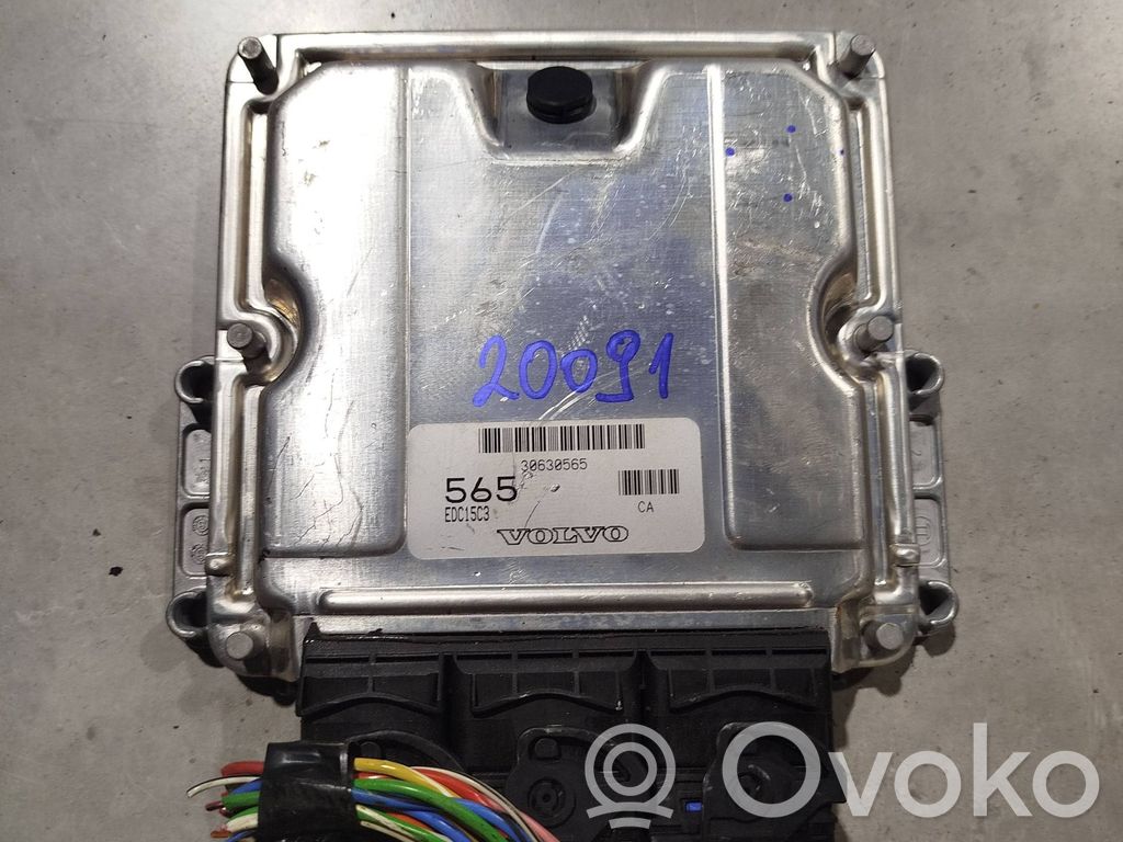 Volvo V40 Engine control unit/module 